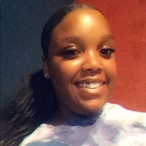 Meet your Posher, Jaylah